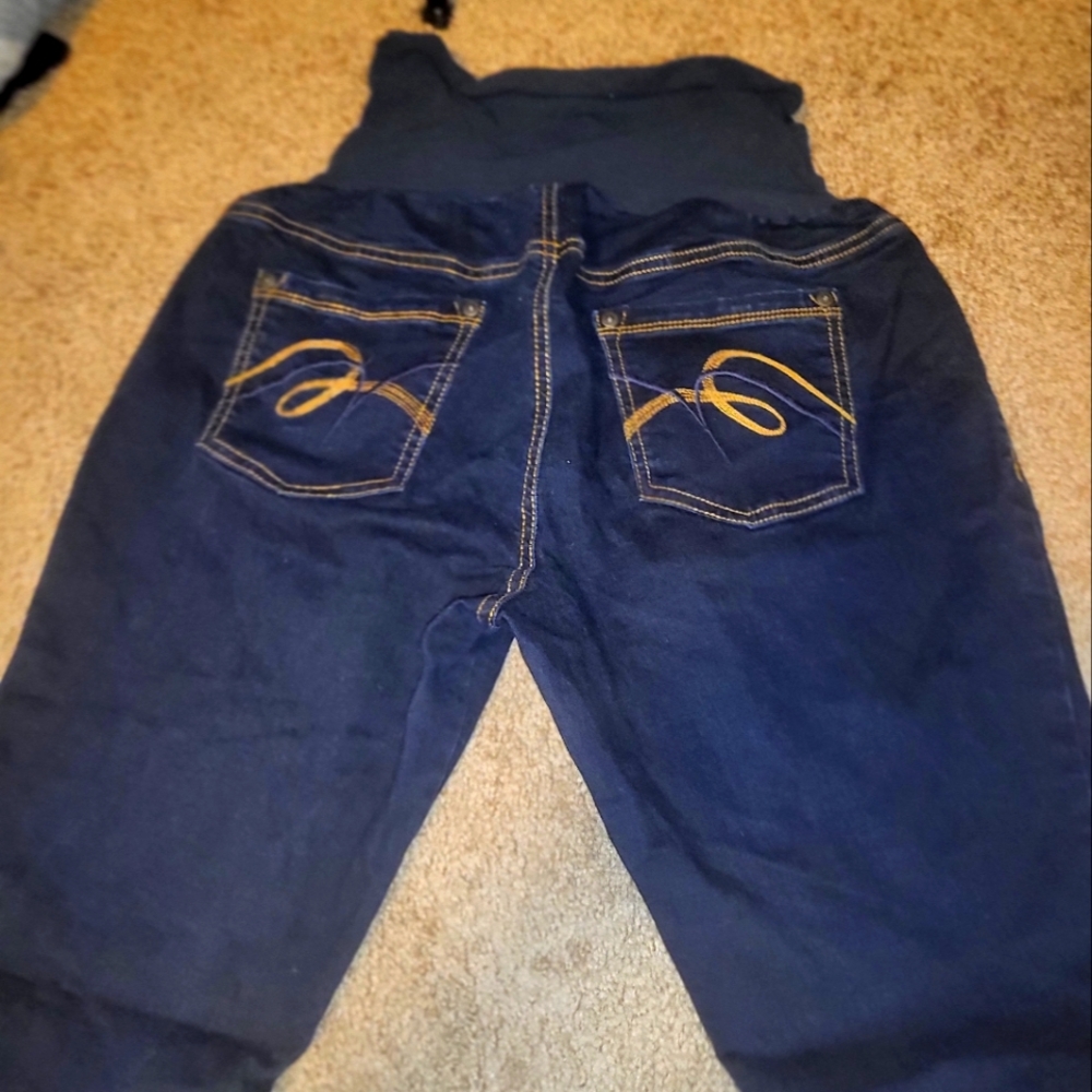 Maternity Pants - Picture 4 of 5